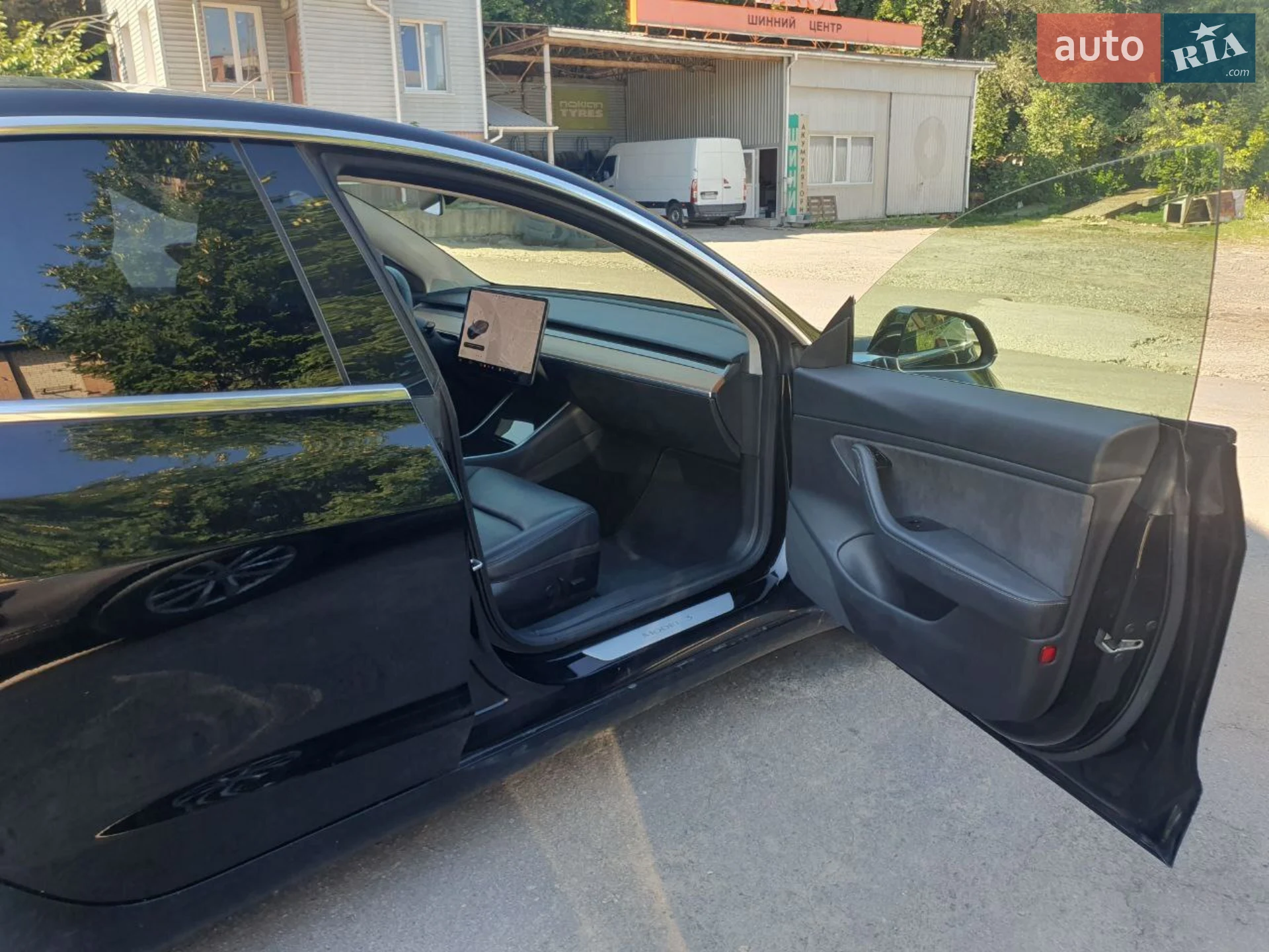 2018 Tesla Model 3 - мініатюра 9