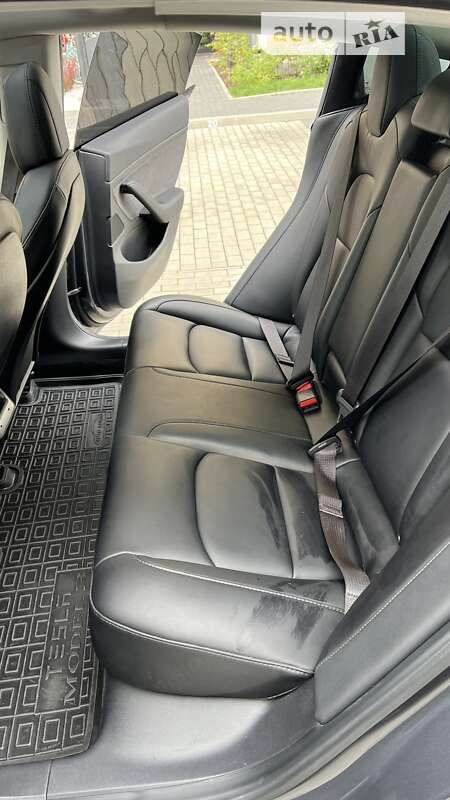 Седан Tesla Model 3 2021 в Харькове