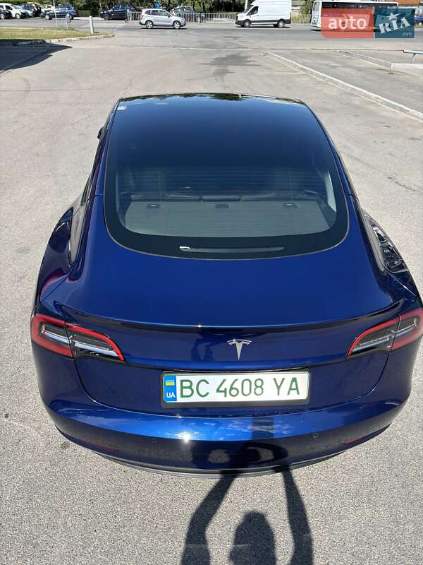 Седан Tesla Model 3 2022 в Дніпрі фото 7 Седан Tesla Model 3 2022 в Дніпрі