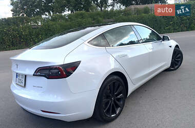 Седан Tesla Model 3 2018 в 