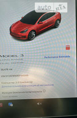 Седан Tesla Model 3 2019 в Киеве