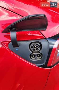 Седан Tesla Model 3 2019 в Николаеве