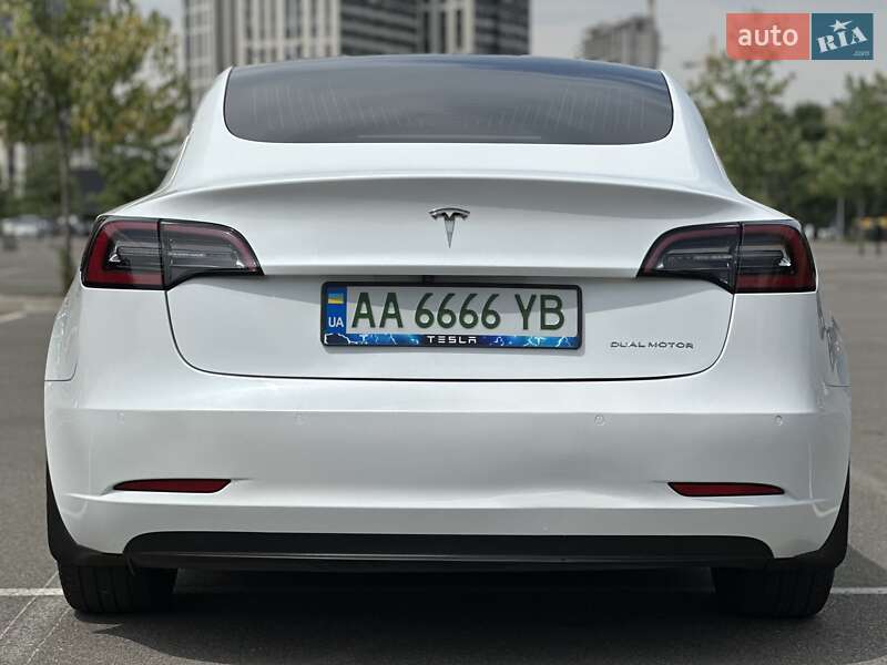 Седан Tesla Model 3 2020 в Києві фото 18 Седан Tesla Model 3 2020 в Києві