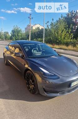 Седан Tesla Model 3 2022 в Виннице