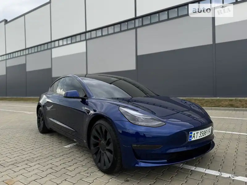 Tesla Model 3