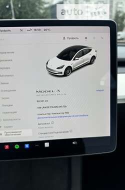 Седан Tesla Model 3 2021 в Житомирі