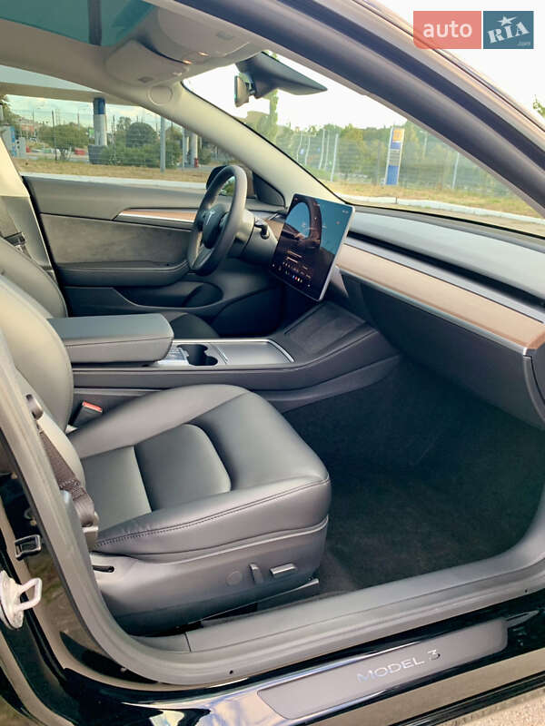 Седан Tesla Model 3 2022 в Харькове фото 18 Седан Tesla Model 3 2022 в Харькове