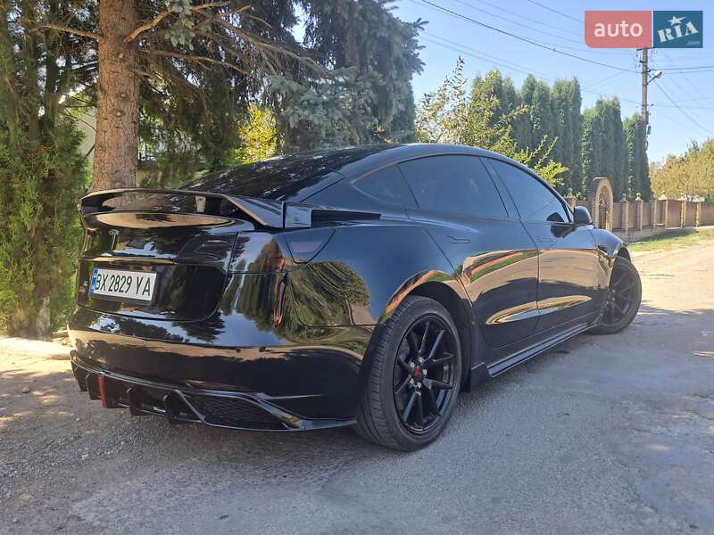 Седан Tesla Model 3 2021 в Каменец-Подольском