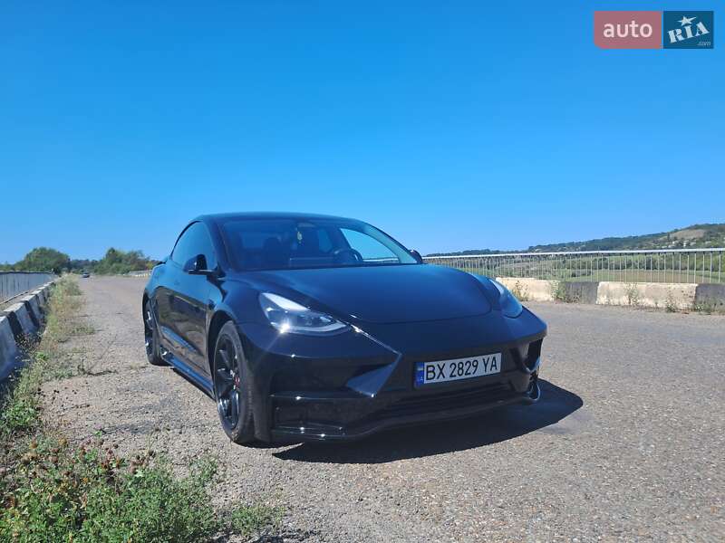 Седан Tesla Model 3 2021 в Каменец-Подольском