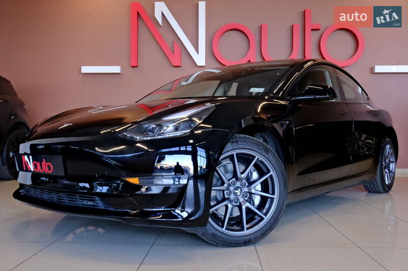 Седан Tesla Model 3 2021 в Одесі