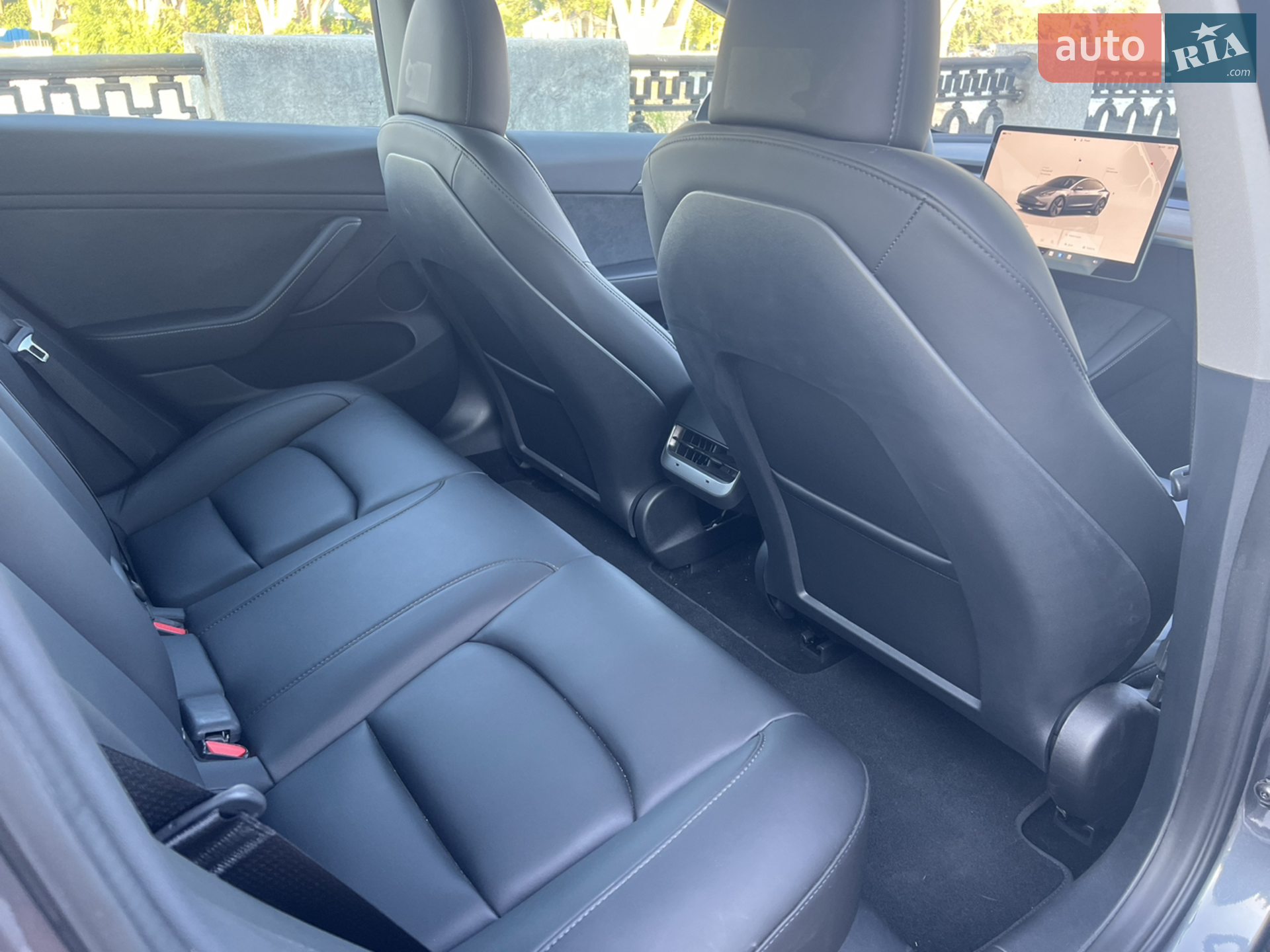 2023 Tesla Model 3 - мініатюра 9