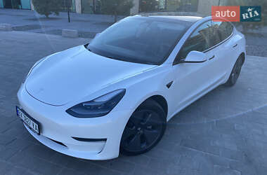 Седан Tesla Model 3 2021 в Хмельницькому