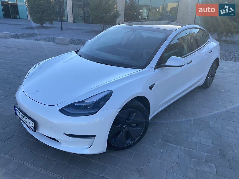 Седан Tesla Model 3 2021 в Хмельницькому