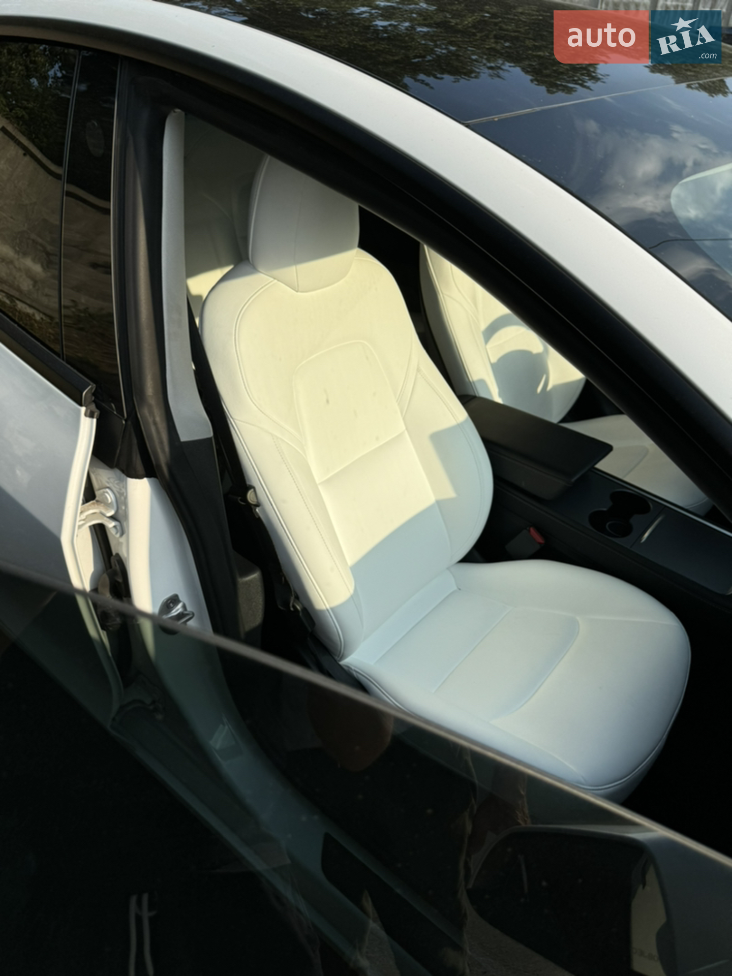 2022 Tesla Model 3 - мініатюра 4