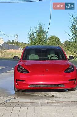 Седан Tesla Model 3 2018 в 