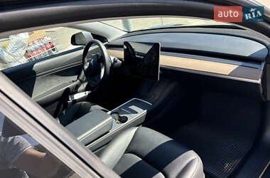 Седан Tesla Model 3 2021 в Одесі