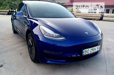 Седан Tesla Model 3 2019 в Теребовлі