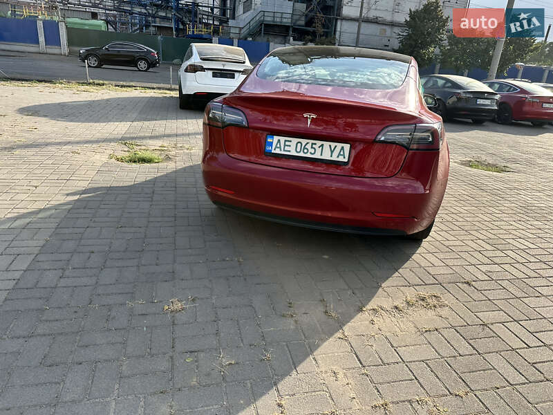Седан Tesla Model 3 2018 в Дніпрі
