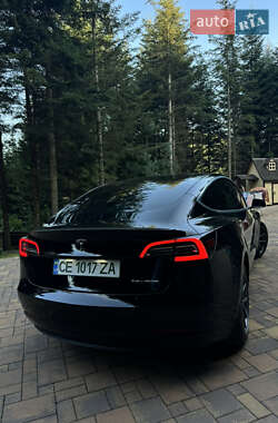 Седан Tesla Model 3 2019 в 