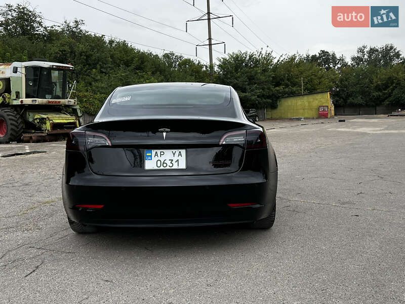 Седан Tesla Model 3 2019 в Запорожье