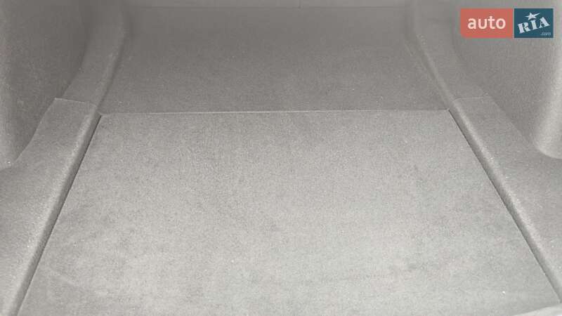 Седан Tesla Model 3 2021 в Вінниці