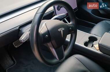 Седан Tesla Model 3 2018 в 