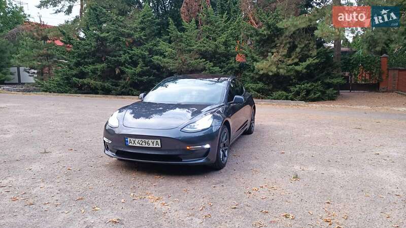 Седан Tesla Model 3 2018 в Харькове