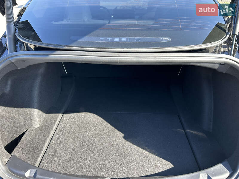 Седан Tesla Model 3 2021 в Білій Церкві