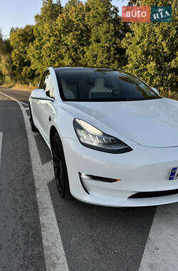 Седан Tesla Model 3 2019 в 