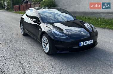 Седан Tesla Model 3 2023 в Гайсине