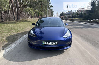 Седан Tesla Model 3 2019 в Києві