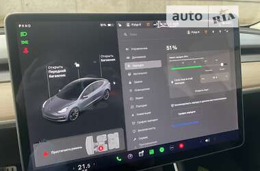 Седан Tesla Model 3 2020 в Киеве