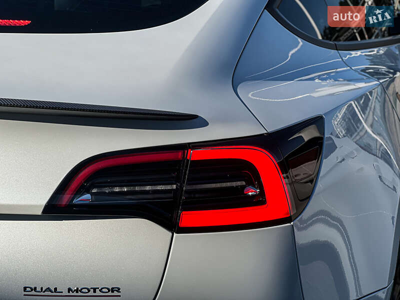 Седан Tesla Model 3 2022 в Вінниці
