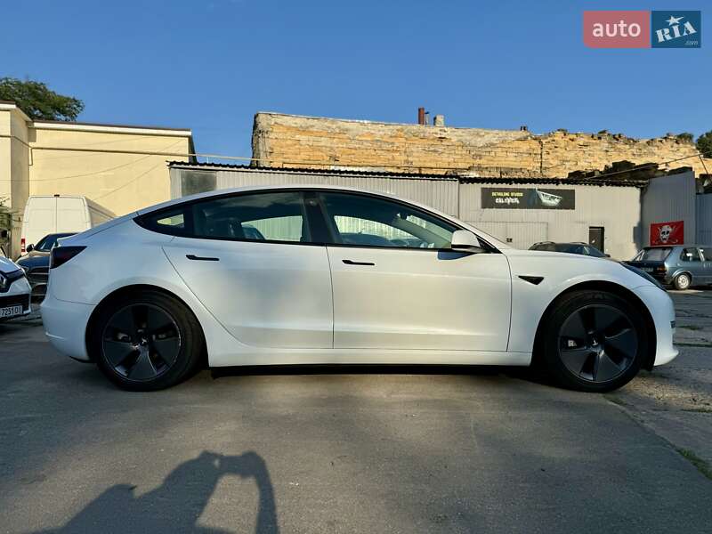 Седан Tesla Model 3 2022 в Одесі фото 16 Седан Tesla Model 3 2022 в Одесі