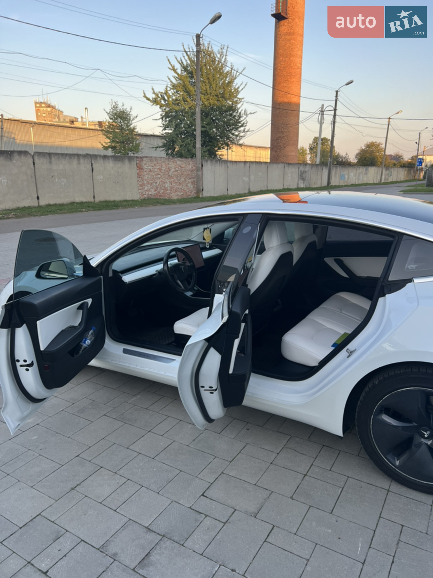 2018 Tesla Model 3 - мініатюра 12