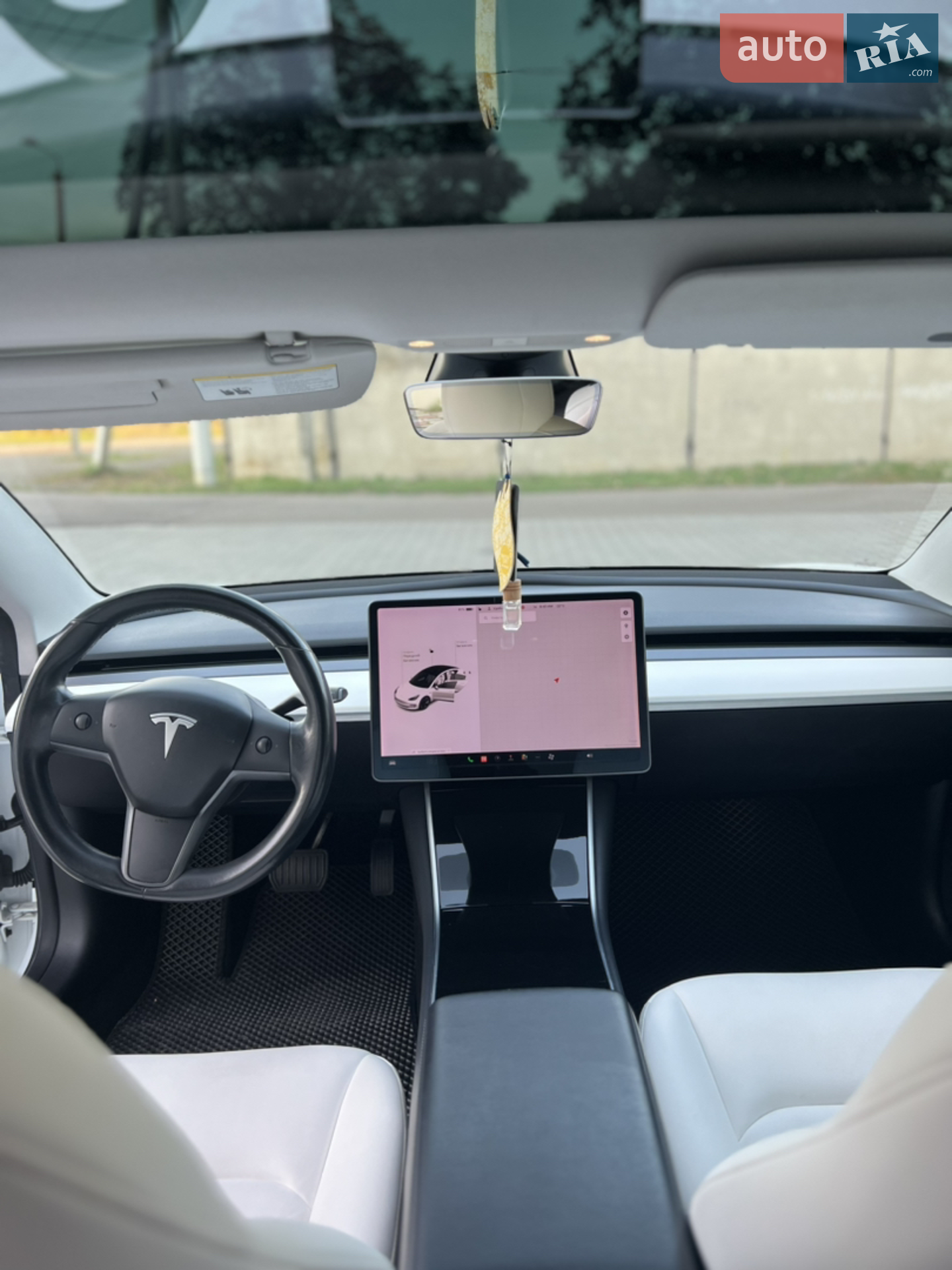 2018 Tesla Model 3 - мініатюра 14