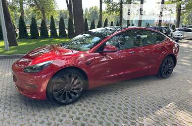 Седан Tesla Model 3 2022 в Дніпрі