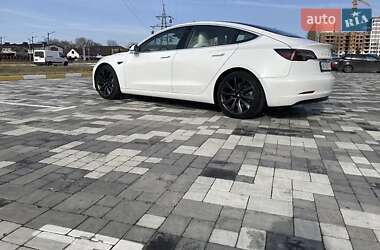 Седан Tesla Model 3 2019 в 
