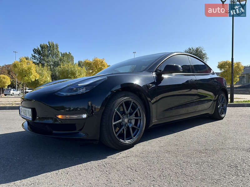 Седан Tesla Model 3 2022 в Запоріжжі фото 24 Седан Tesla Model 3 2022 в Запоріжжі