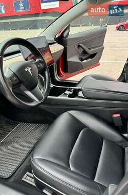 Седан Tesla Model 3 2019 в Києві