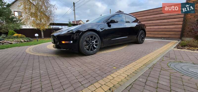 Седан Tesla Model 3 2021 в Луцьку