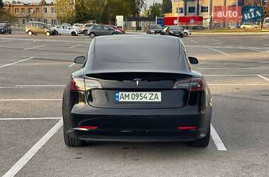 Седан Tesla Model 3 2019 в Житомире