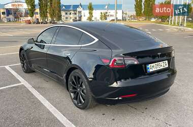 Седан Tesla Model 3 2019 в Житомире