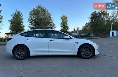 Седан Tesla Model 3 2023 в Василькове