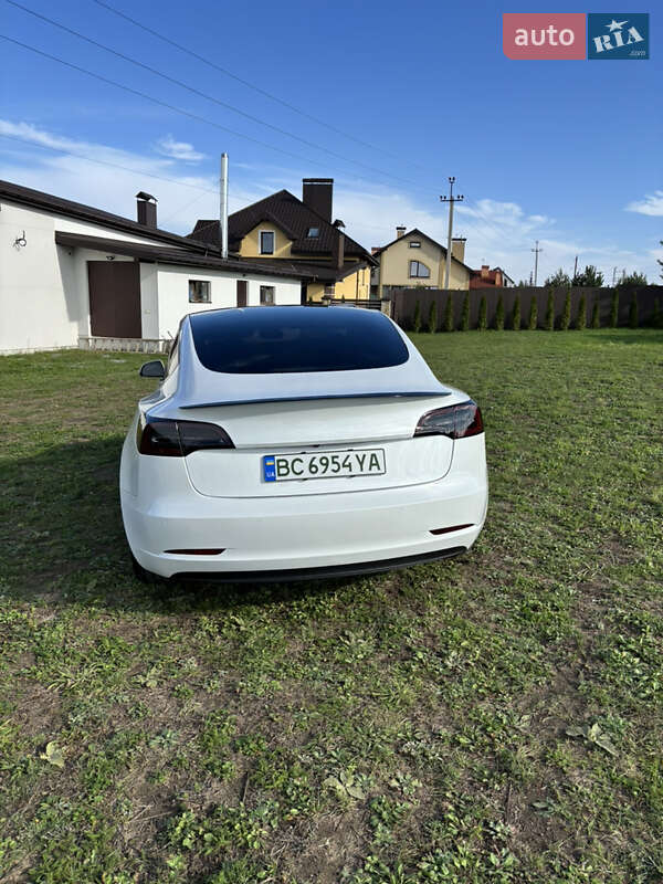 Седан Tesla Model 3 2022 в Львове фото 7 Седан Tesla Model 3 2022 в Львове