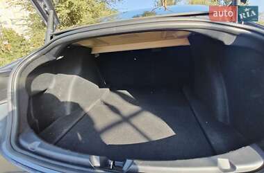 Седан Tesla Model 3 2022 в Кривом Роге
