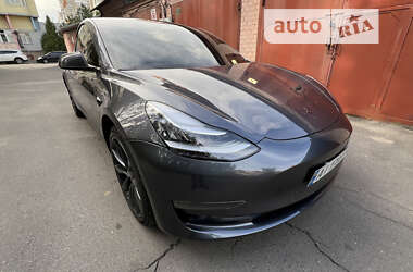 Седан Tesla Model 3 2020 в Виннице