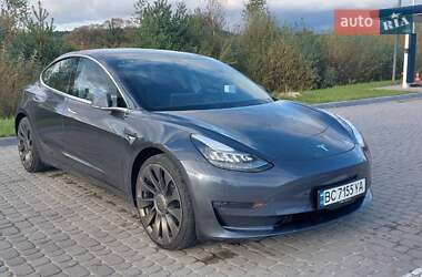 Седан Tesla Model 3 2020 в Києві