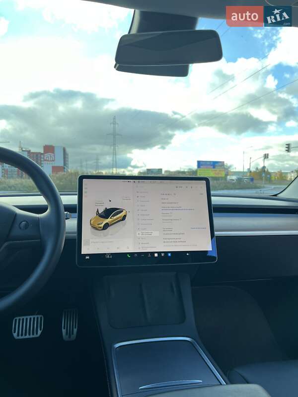 Седан Tesla Model 3 2022 в Луцке фото 31 Седан Tesla Model 3 2022 в Луцке