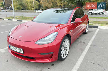 Седан Tesla Model 3 2018 в Дніпрі